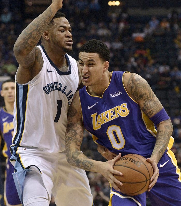 和卡利亚里 和卡利亚里