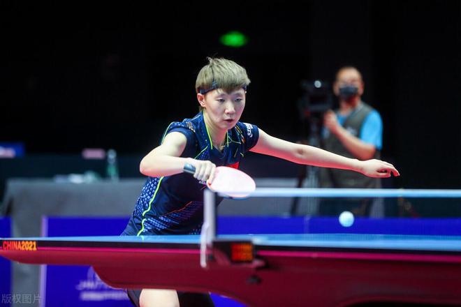 力与品牌建 力与品牌建