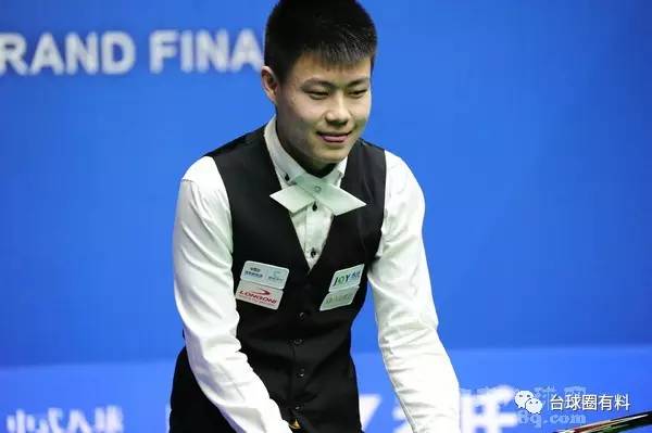 与其纠结 与其纠结