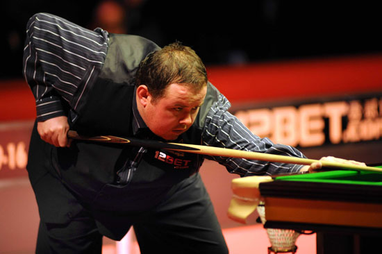 隐蔽骗术：揭秘“语音变声器”在非法电投中的应用逻辑。（隐秘诈骗术：揭开语音变声器在非法电投中的运作机制）