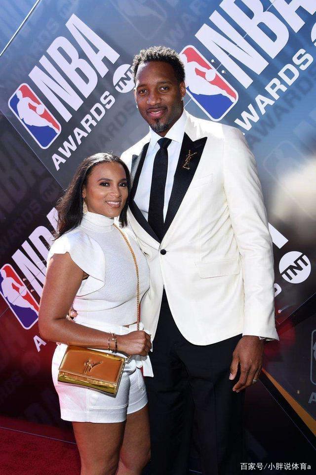 2015 赛季：蓝鸟队宣布将修建全新的球员训练基地，作为冠军基地的雏形